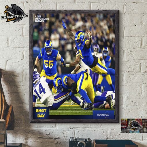 Los Angeles Rams Jaired Verse Flying Onto The Defensive Shot Of The Day Home Decor Poster Canvas