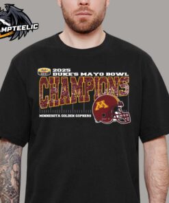 Minnesota Golden Gophers 2025 Duke’s Mayo Bowl Champions Vintage Style With Helmet College Football Bowl Game Unisex T-Shirt